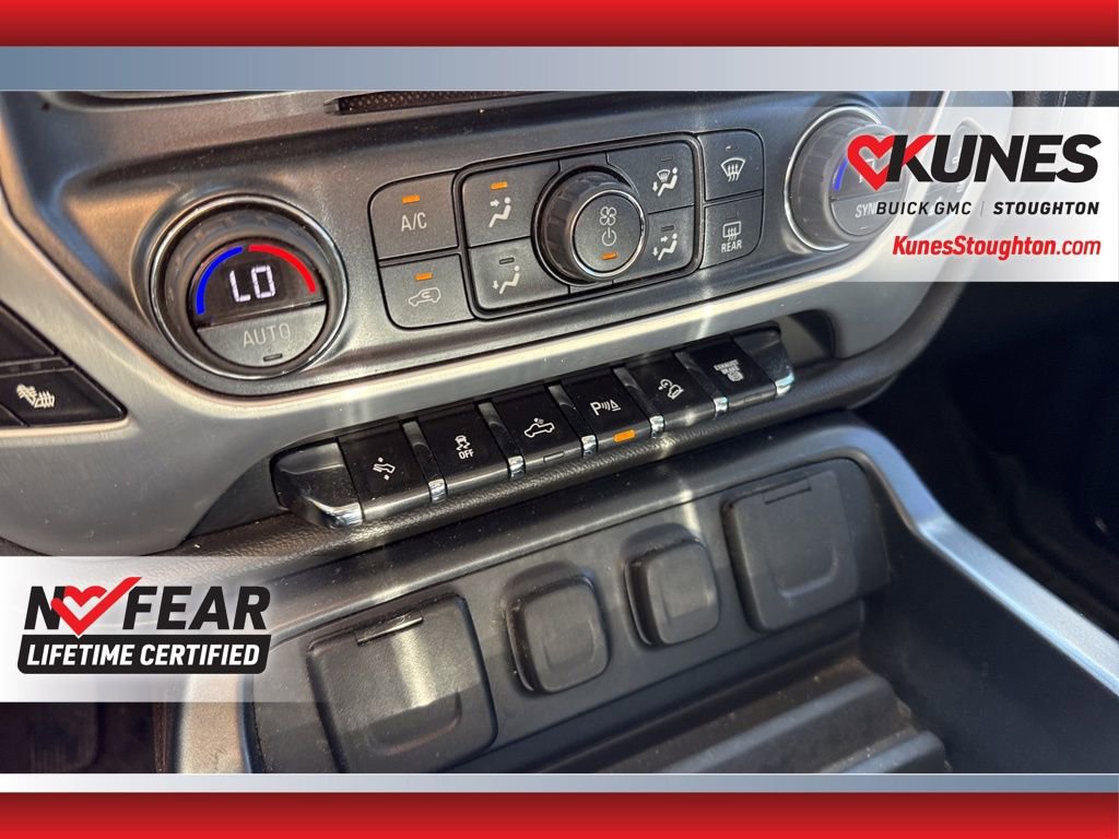 Used 2018 GMC Sierra 3500 SLT w/ Duramax Plus Package image 35