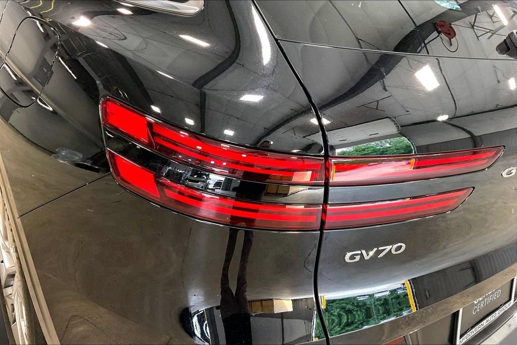 Used 2024 Genesis GV70 2.5T AWD/4WD image 24