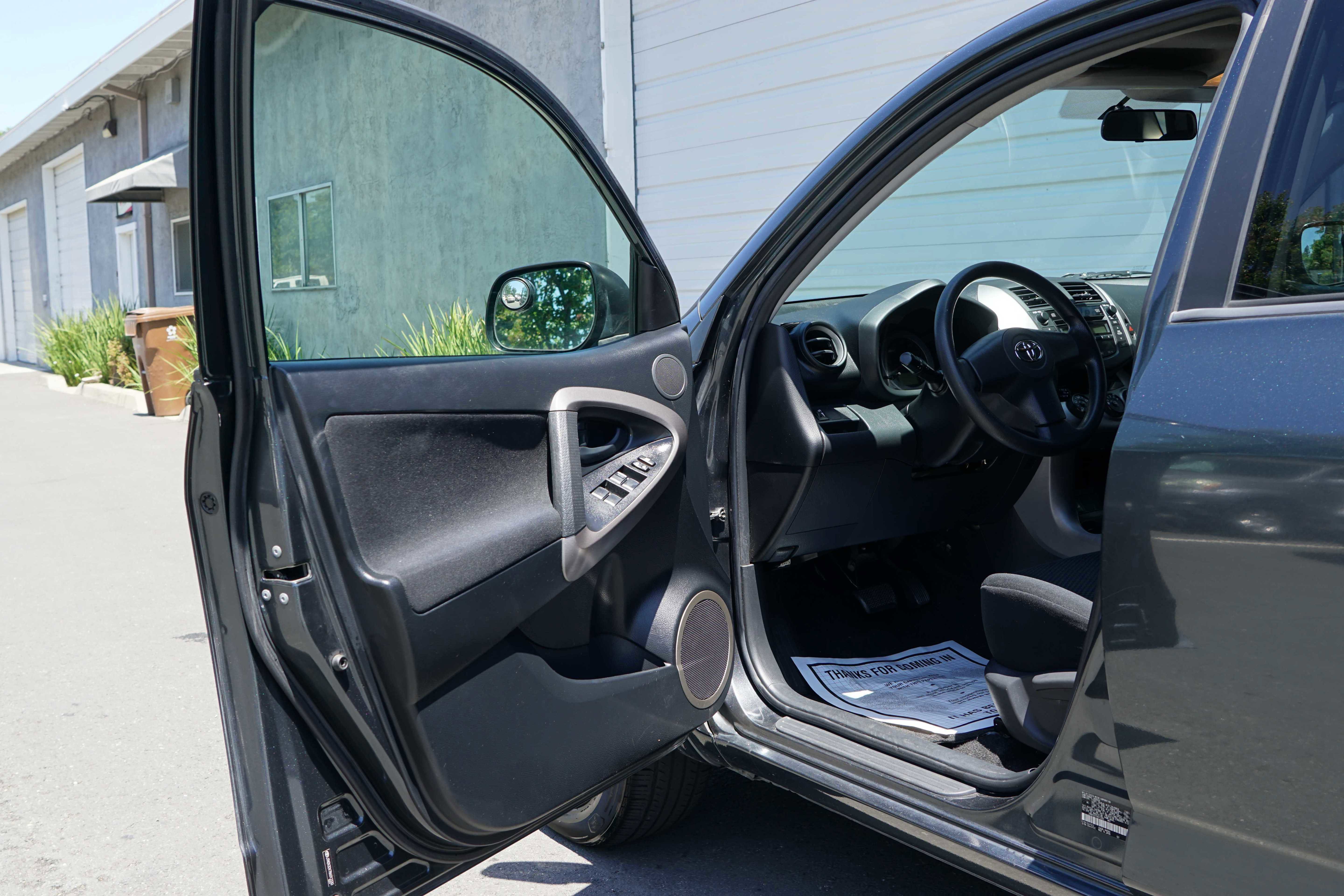 Used 2008 Toyota RAV4 Sport FWD image 34