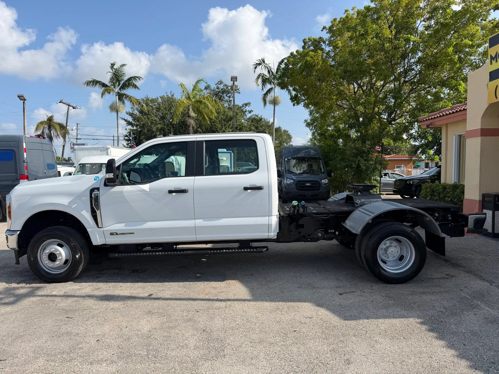 Used 2024 Ford F350 XL AWD/4WD image 3