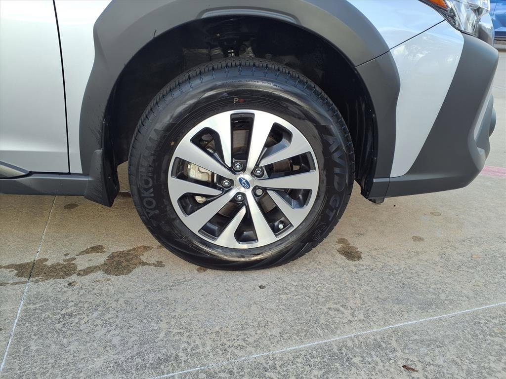 Certified 2025 Subaru Outback Premium image 26