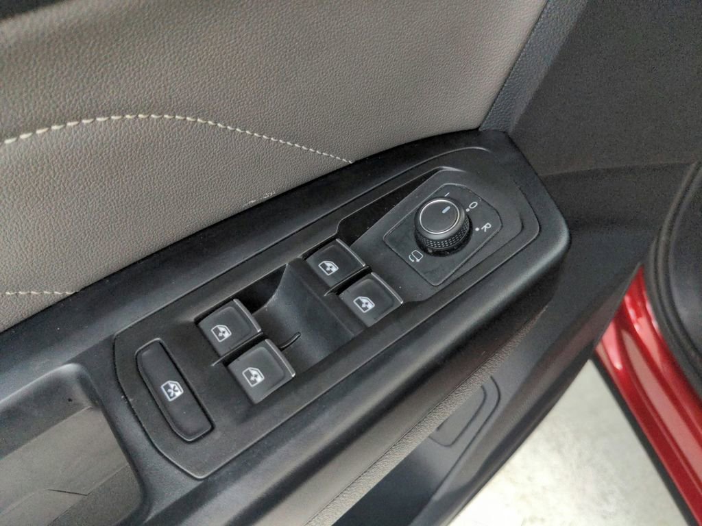 Used 2021 Volkswagen Atlas Cross Sport SEL Premium R-Line AWD/4WD image 28