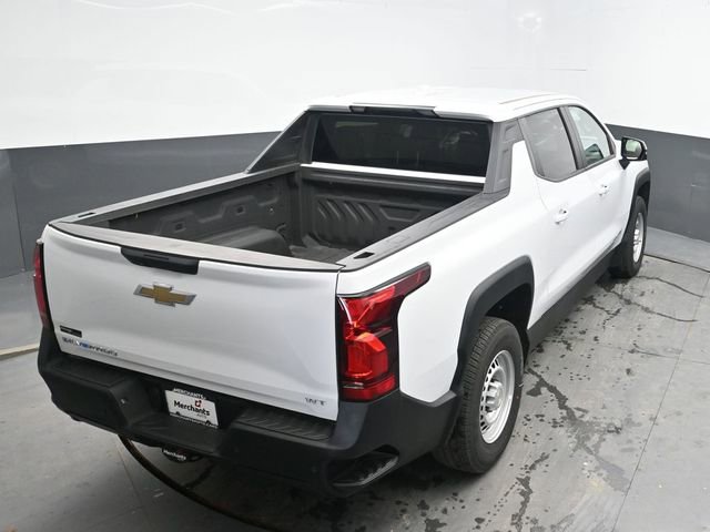 Used 2024 Chevrolet Silverado EV W/T AWD/4WD image 26