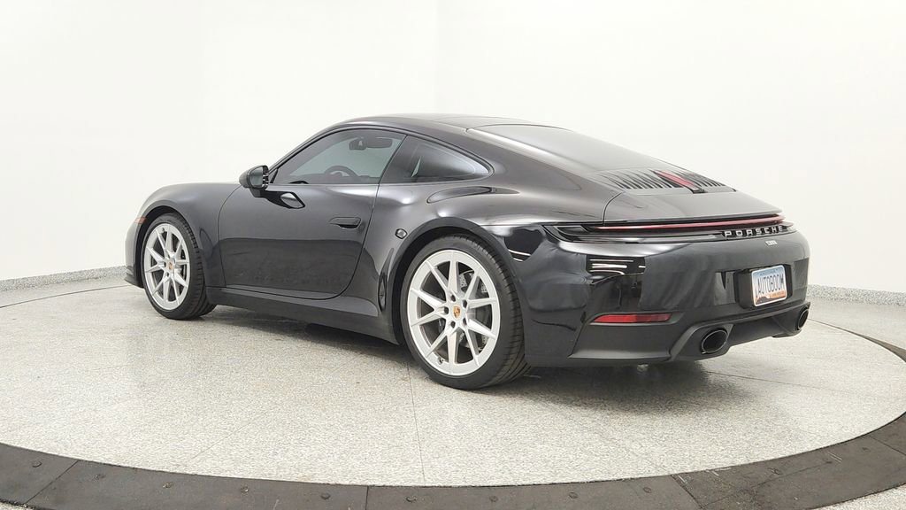 Used 2025 Porsche 911 Carrera RWD image 3