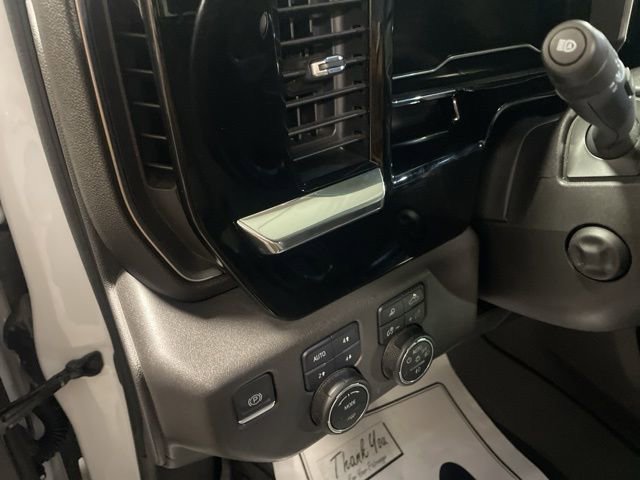 Used 2023 Chevrolet Silverado 1500 LTZ image 20