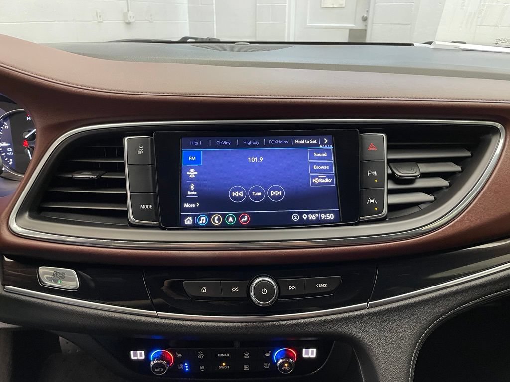 Used 2020 Buick Enclave Avenir w/ Avenir Technology Package FWD image 16