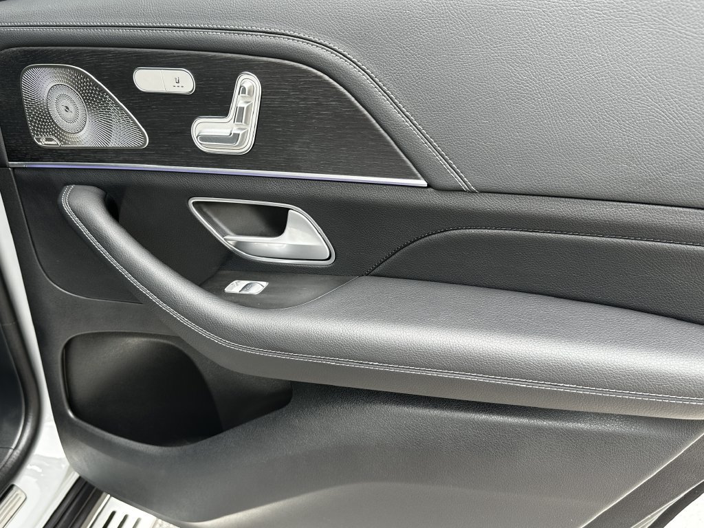Certified 2024 Mercedes-Benz GLS 580 4MATIC image 19
