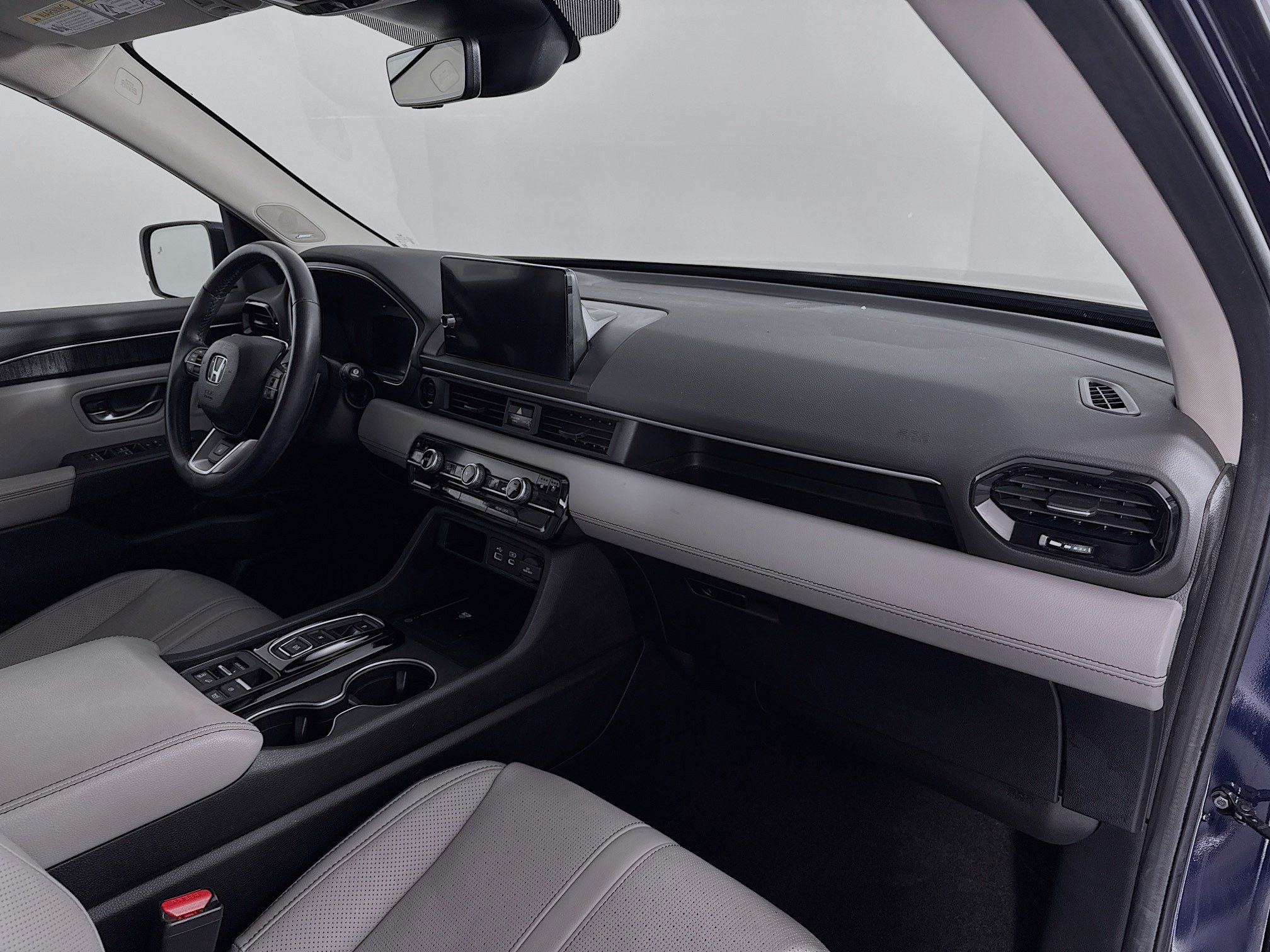 Certified 2023 Honda Pilot Elite image 32