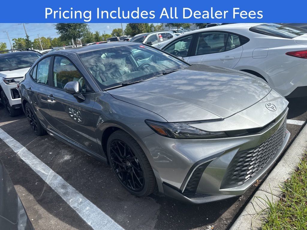New 2026 Toyota Camry SE FWD image 3
