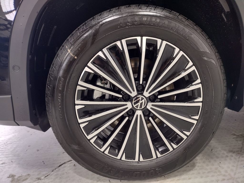 New 2026 Volkswagen Tiguan S AWD/4WD image 5