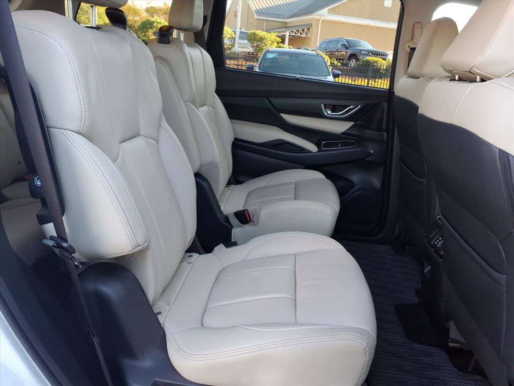 Used 2023 Subaru Ascent Limited image 9