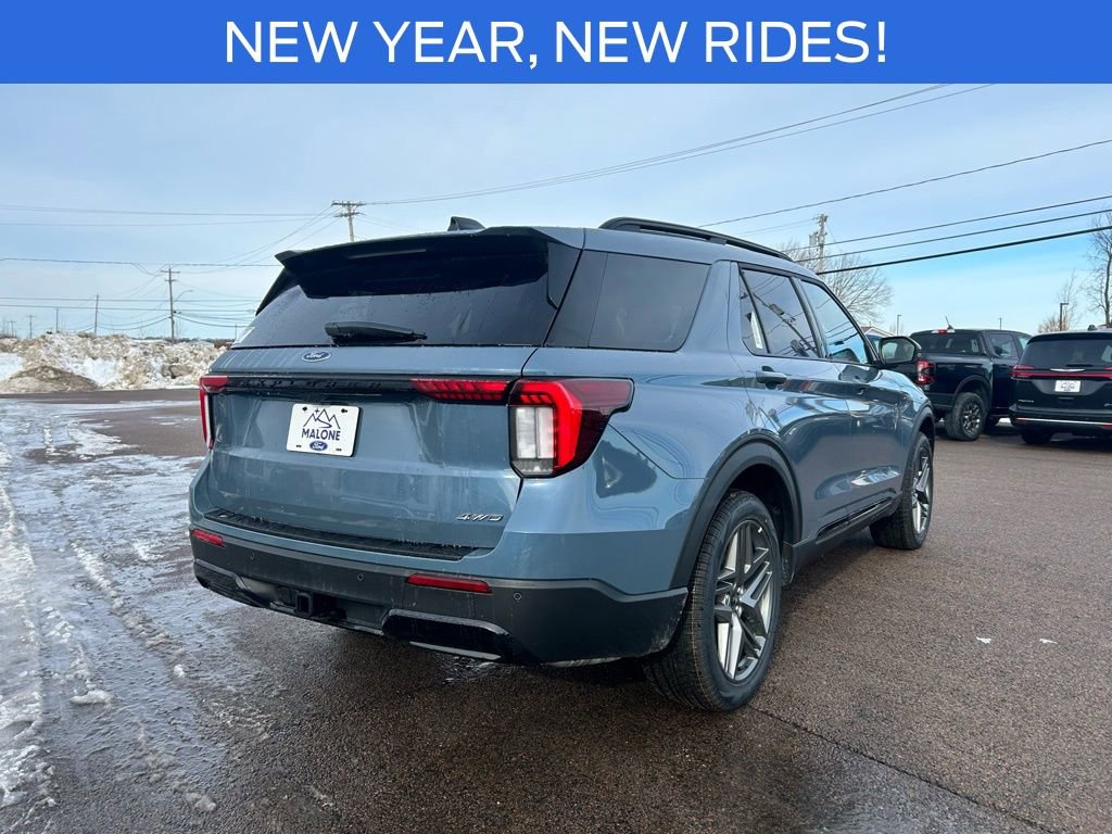 New 2026 Ford Explorer ST-Line w/ ST-Line Street Pack AWD/4WD image 6