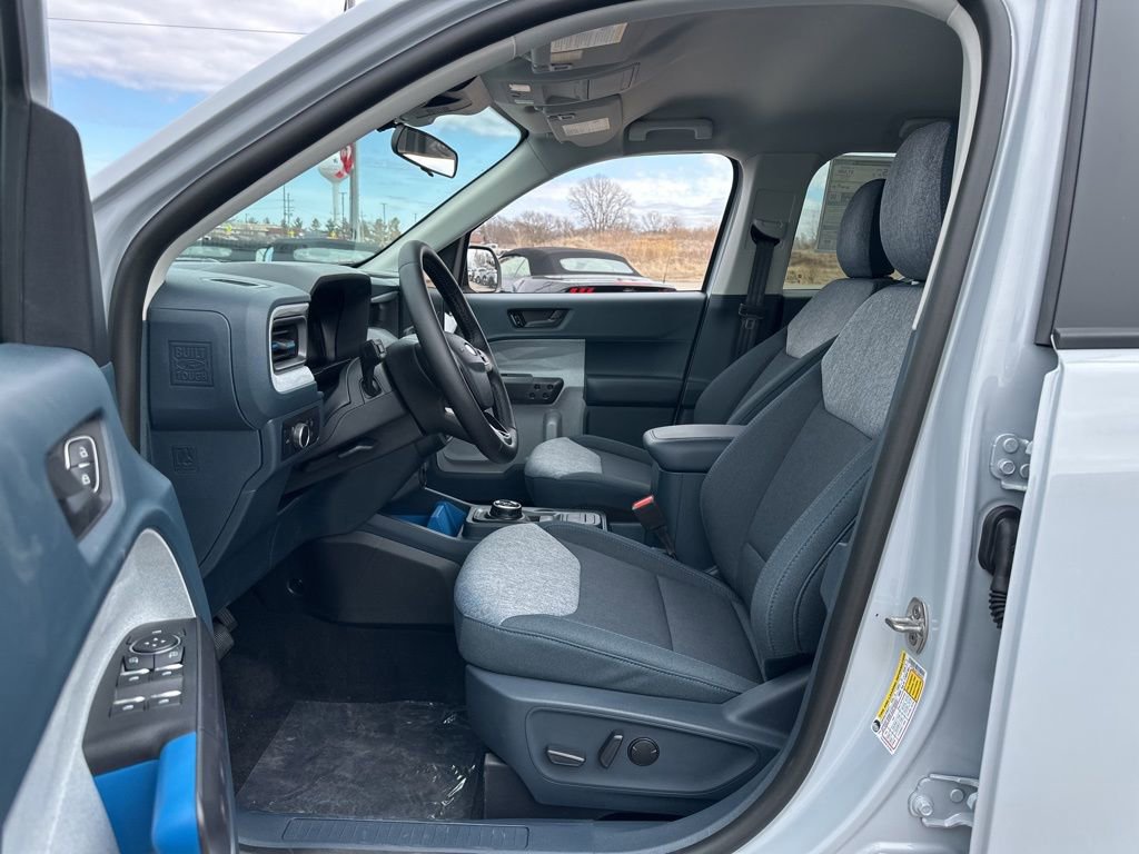 New 2026 Ford Maverick XLT w/ XLT Luxury Package image 8