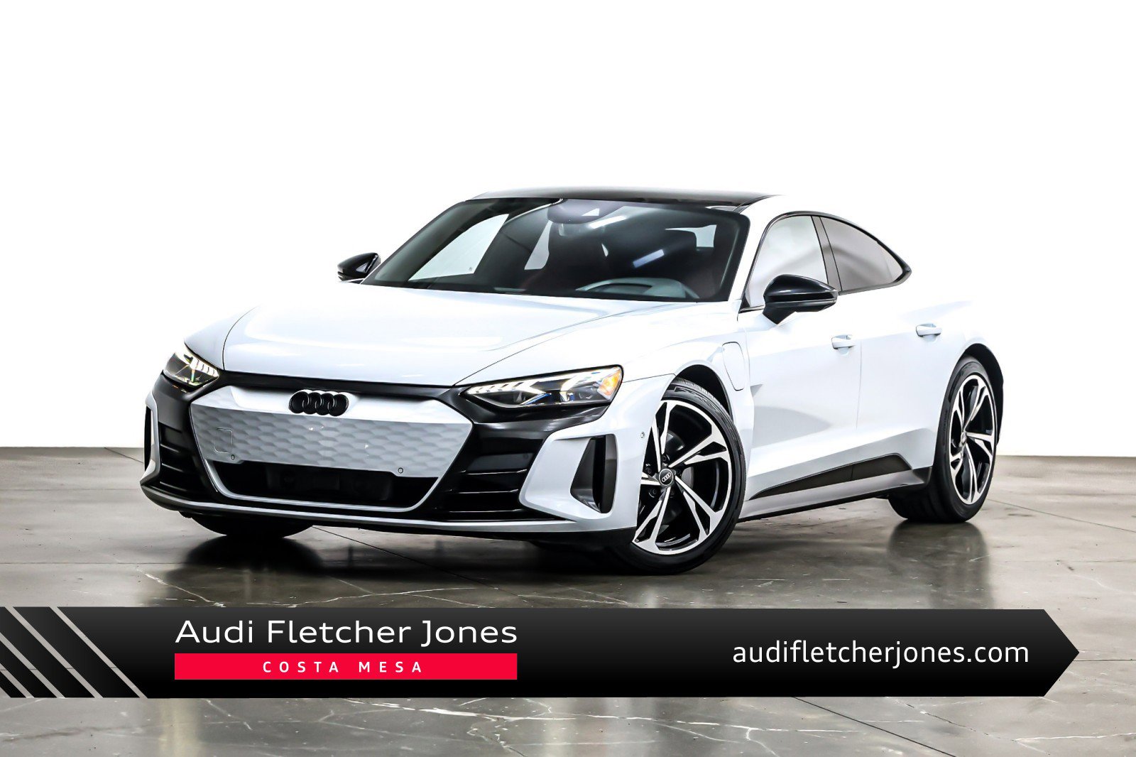 Used 2024 Audi RS e-tron GT image 1