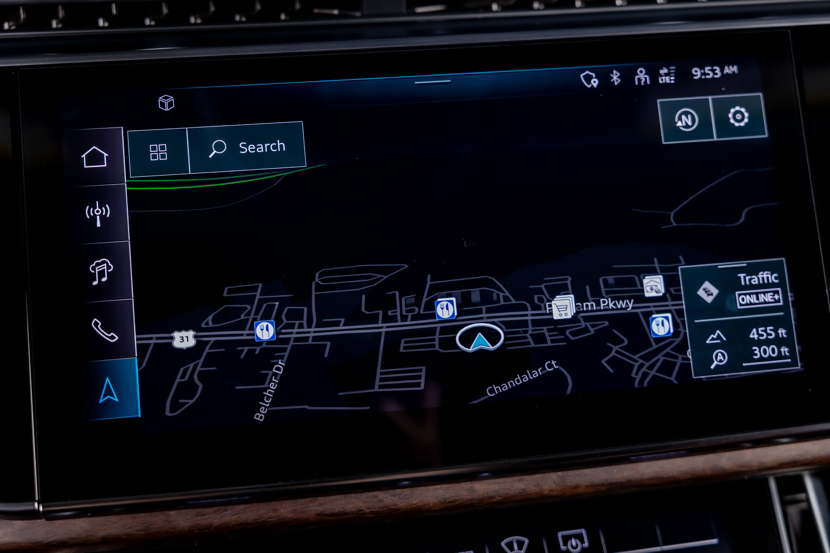 Used 2025 Audi Q8 Prestige image 19