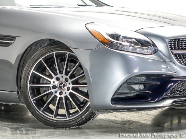 Used 2018 Mercedes-Benz SLC 300 w/ Premium 1 Package image 3