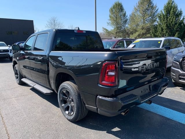 New 2026 RAM 1500 Express AWD/4WD image 3