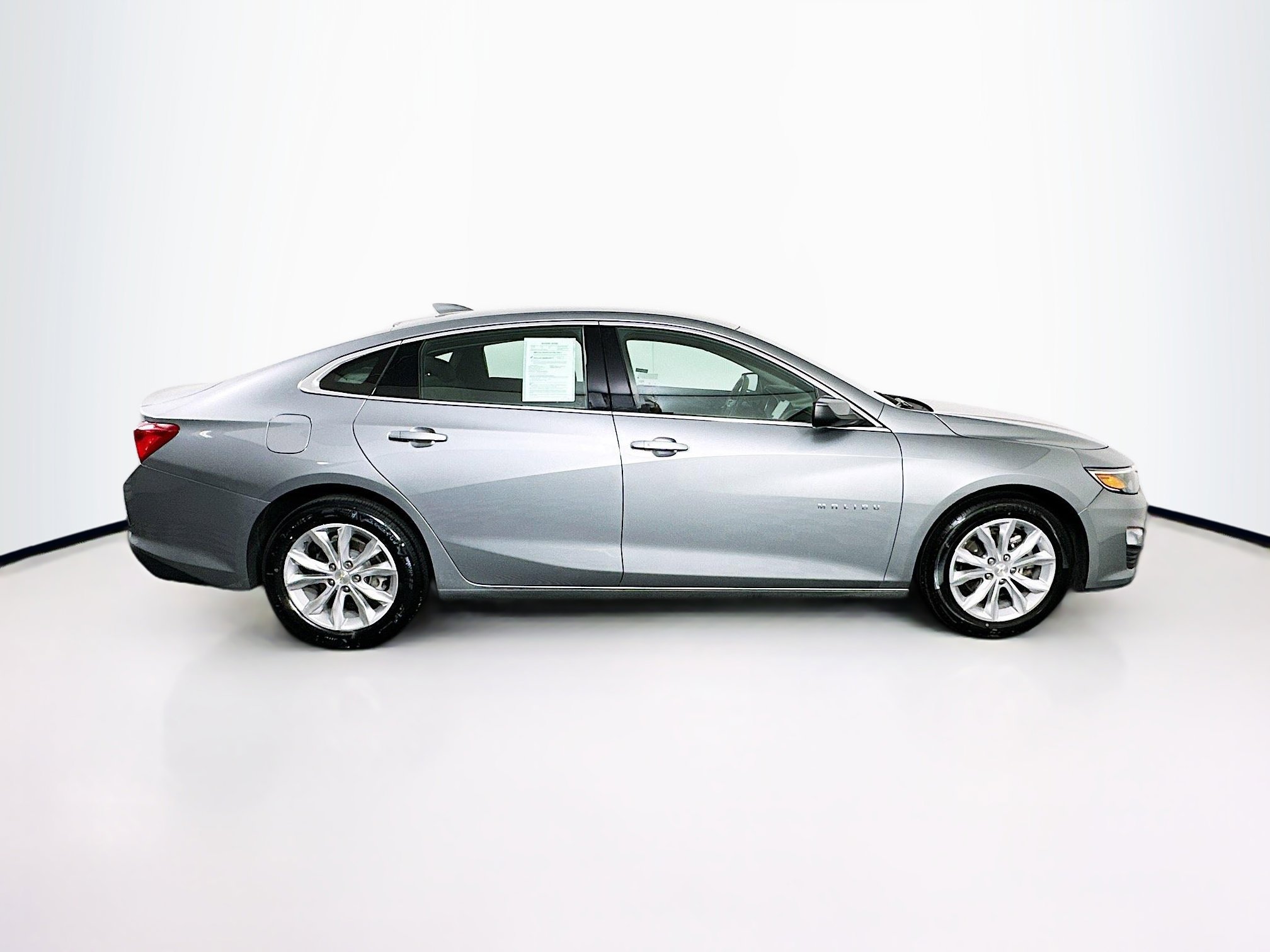 Used 2024 Chevrolet Malibu LT FWD image 10