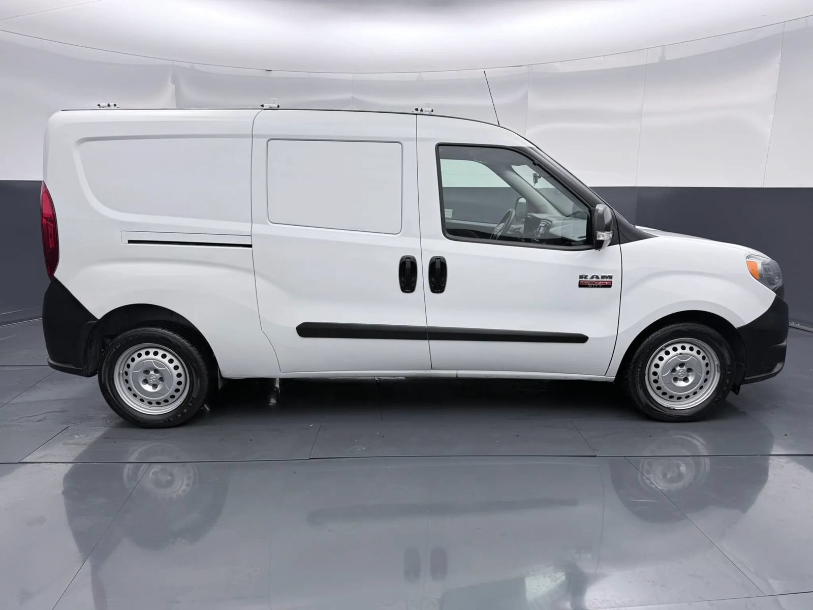 Used 2019 RAM ProMaster City Tradesman FWD image 8