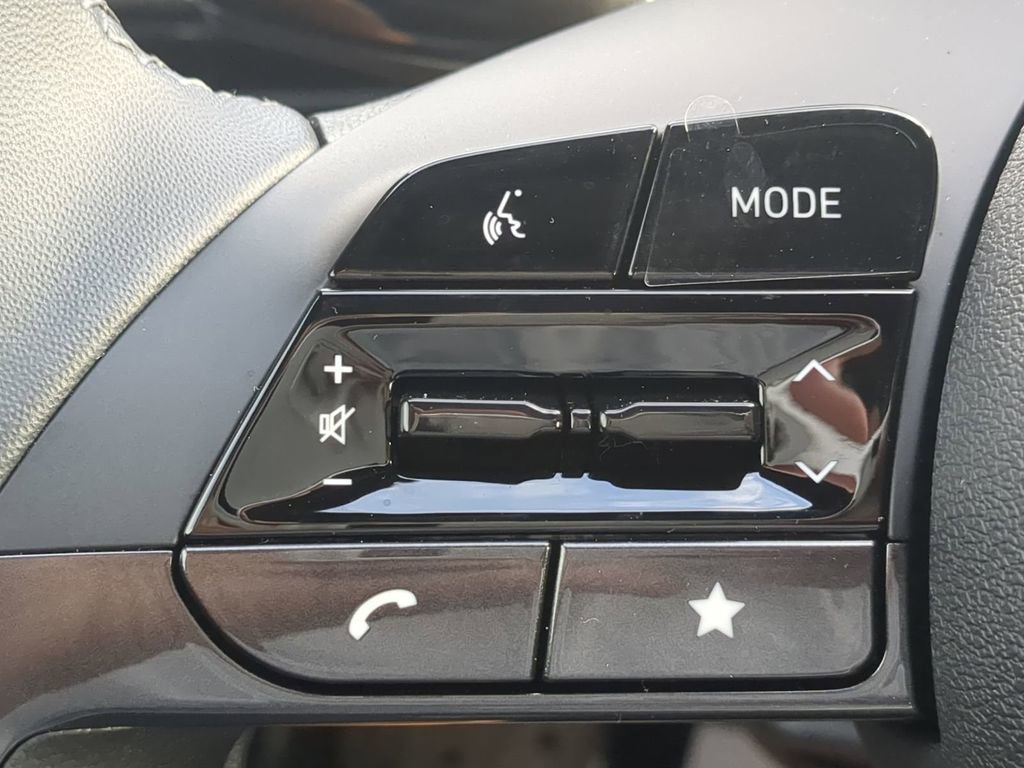 New 2026 Hyundai Elantra SEL Sport image 29