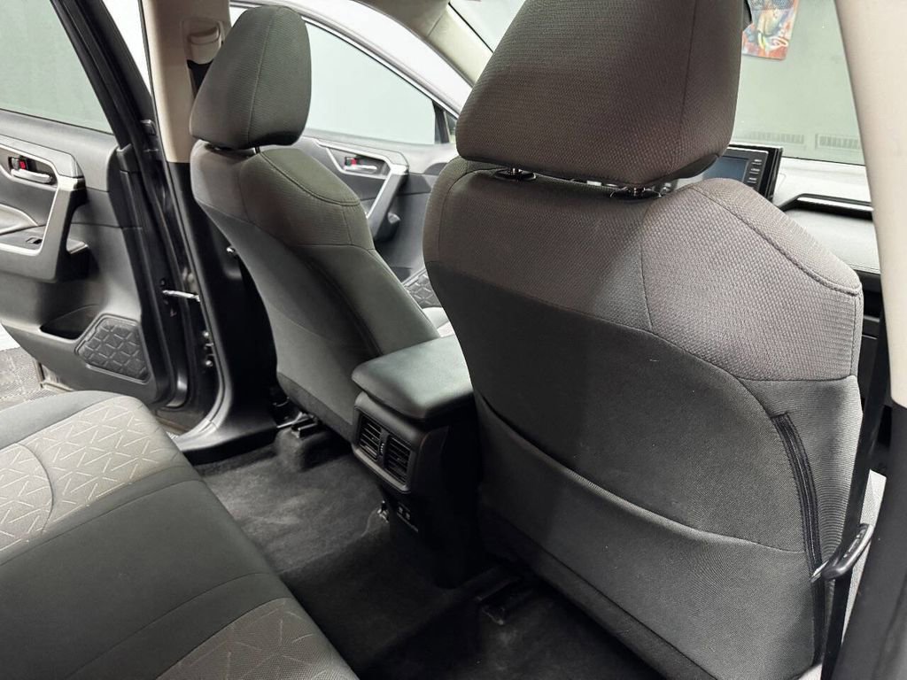 Used 2019 Toyota RAV4 XLE image 49