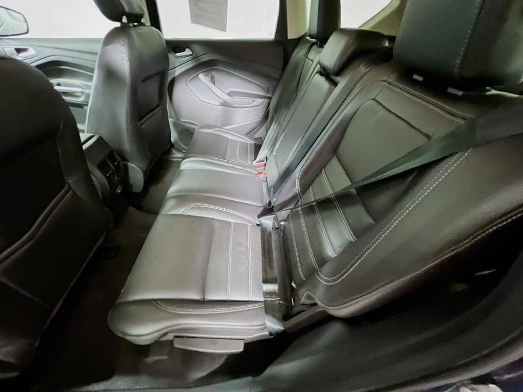 Used 2018 Ford Escape SEL AWD/4WD image 21
