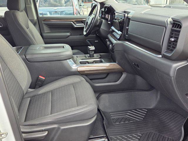 Used 2022 Chevrolet Silverado 1500 LT Trail Boss w/ Convenience Package II image 39