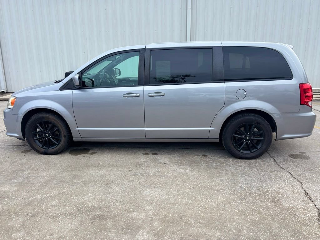 Used 2020 Dodge Grand Caravan GT FWD image 2