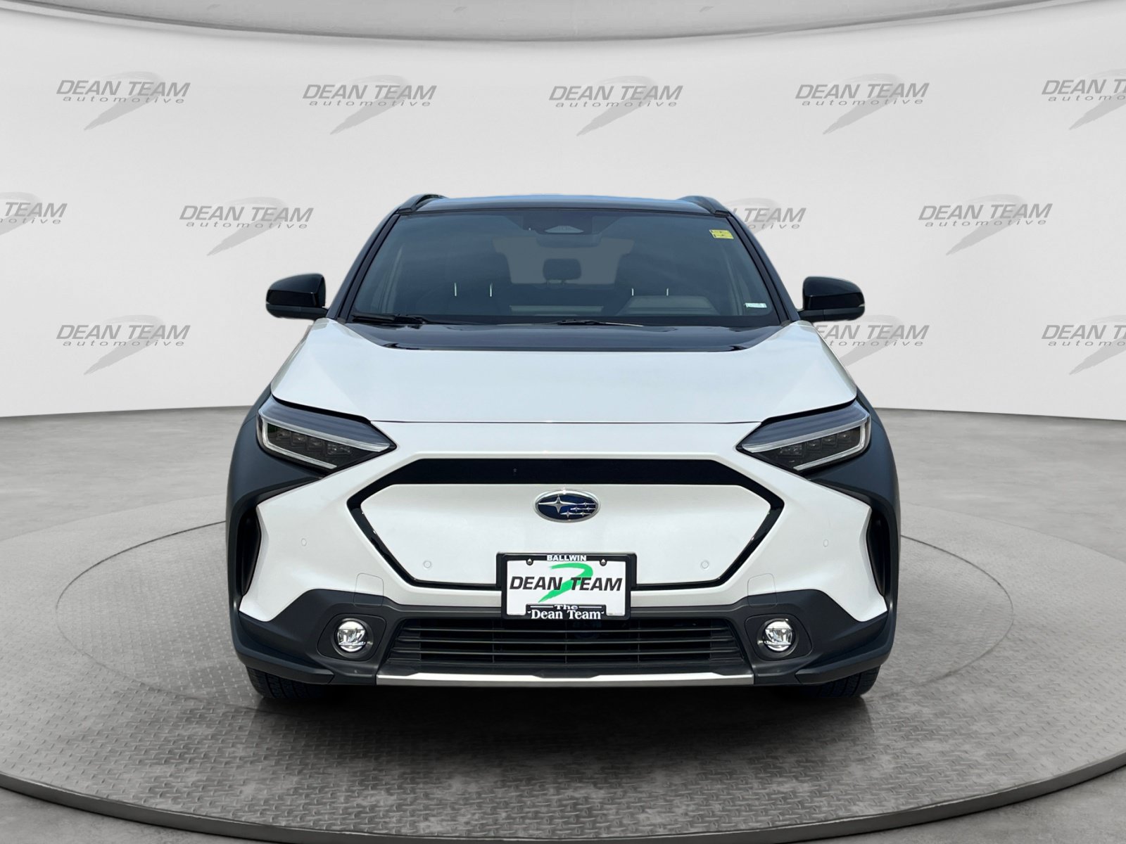 Used 2023 Subaru Solterra AWD image 2