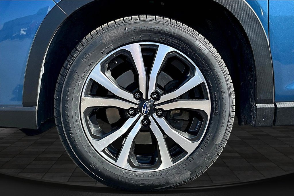 Used 2023 Subaru Forester Limited AWD/4WD image 35