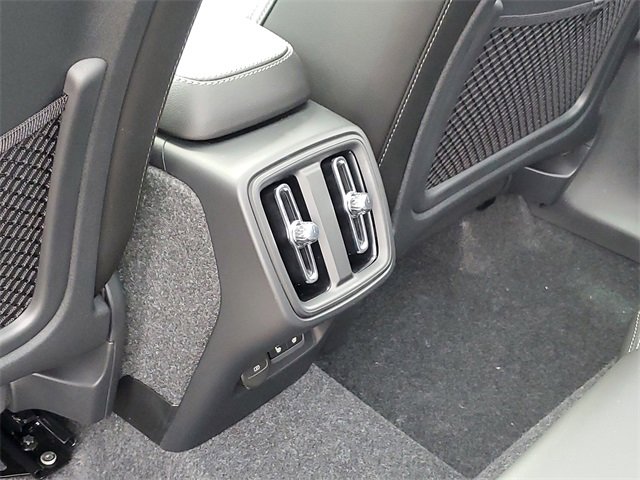 New 2026 Volvo XC40 B5 Plus w/ Protection Package Premier image 29