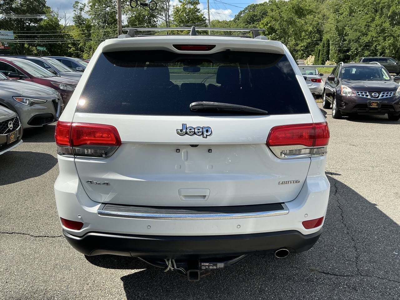 Used 2017 Jeep Grand Cherokee Limited AWD/4WD image 6