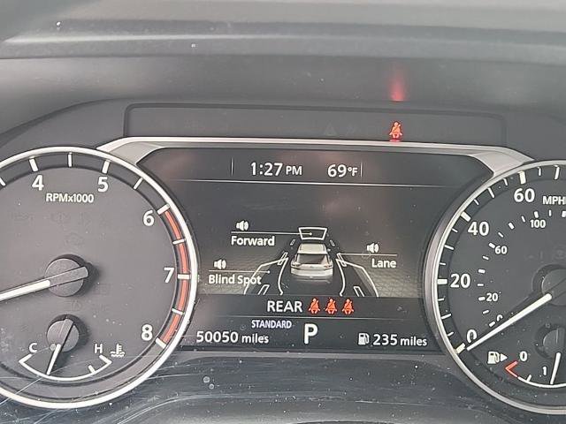 Certified 2021 Nissan Rogue SV image 2