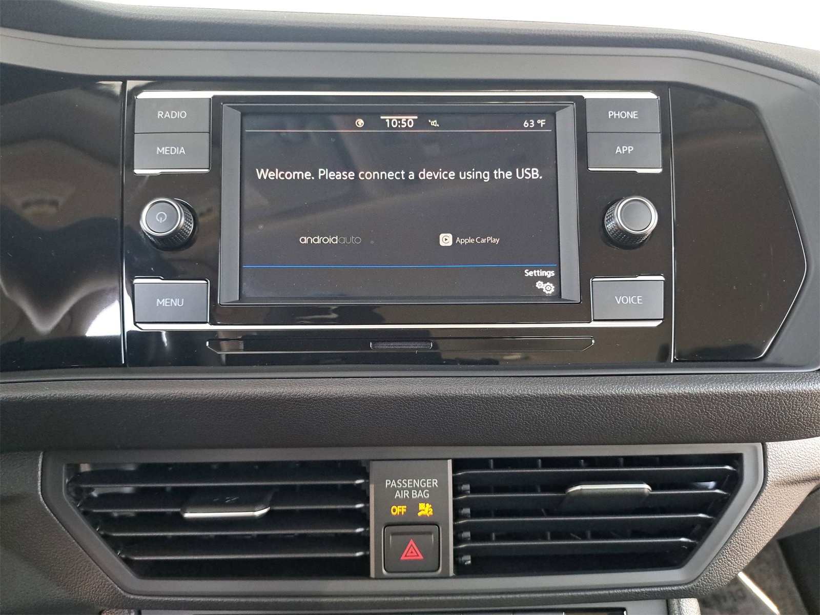 Certified 2024 Volkswagen Jetta S image 22