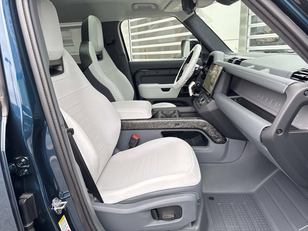 New 2026 Land Rover Defender 110 image 8