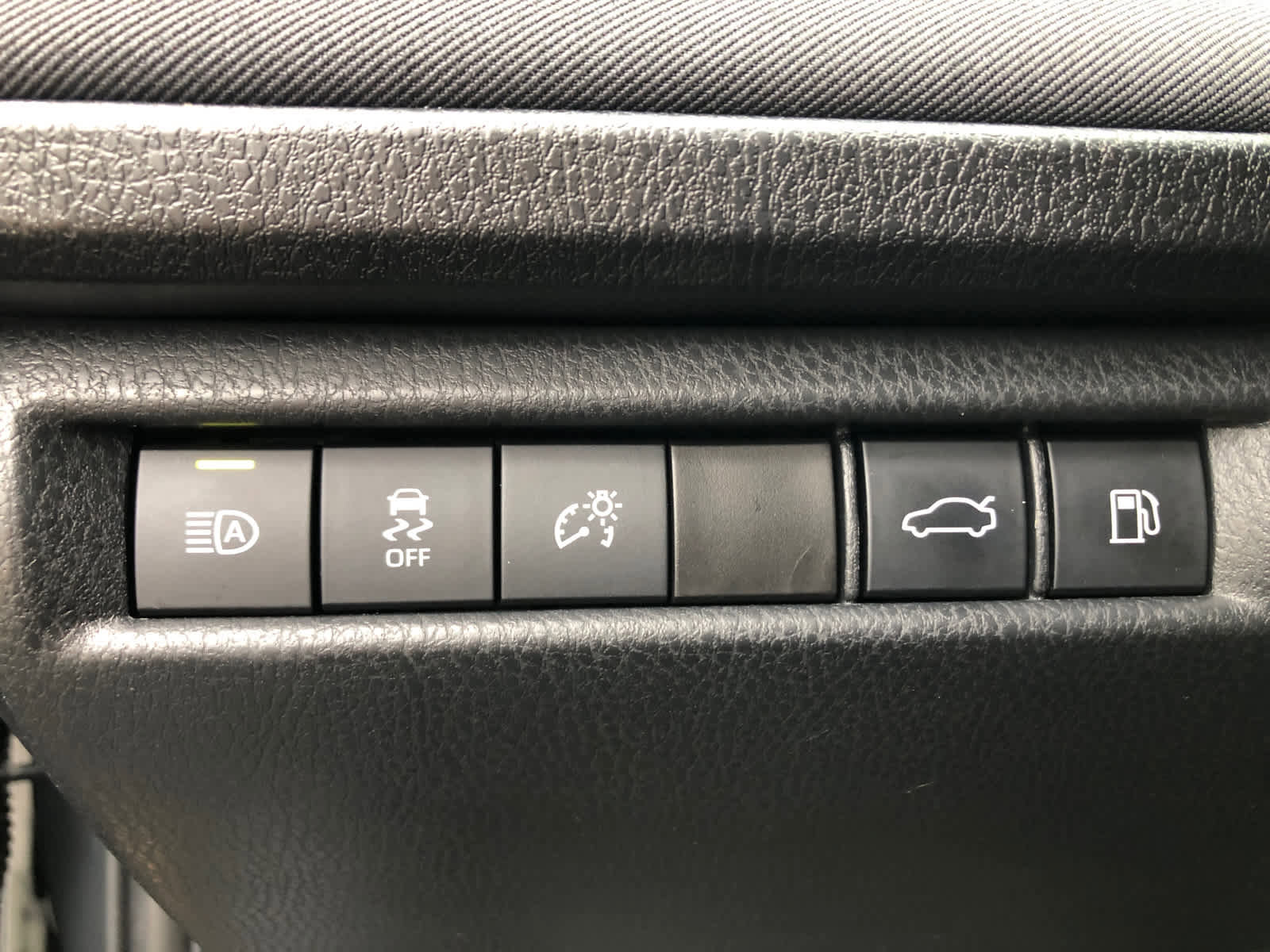 Certified 2025 Toyota Camry LE image 12