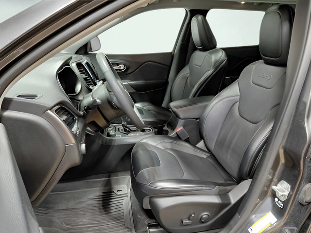 Used 2022 Jeep Cherokee Limited AWD/4WD image 3