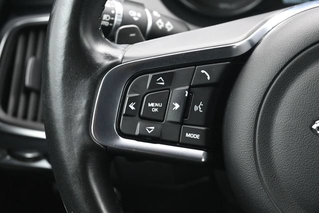 Used 2020 Jaguar E-PACE SE AWD/4WD image 18