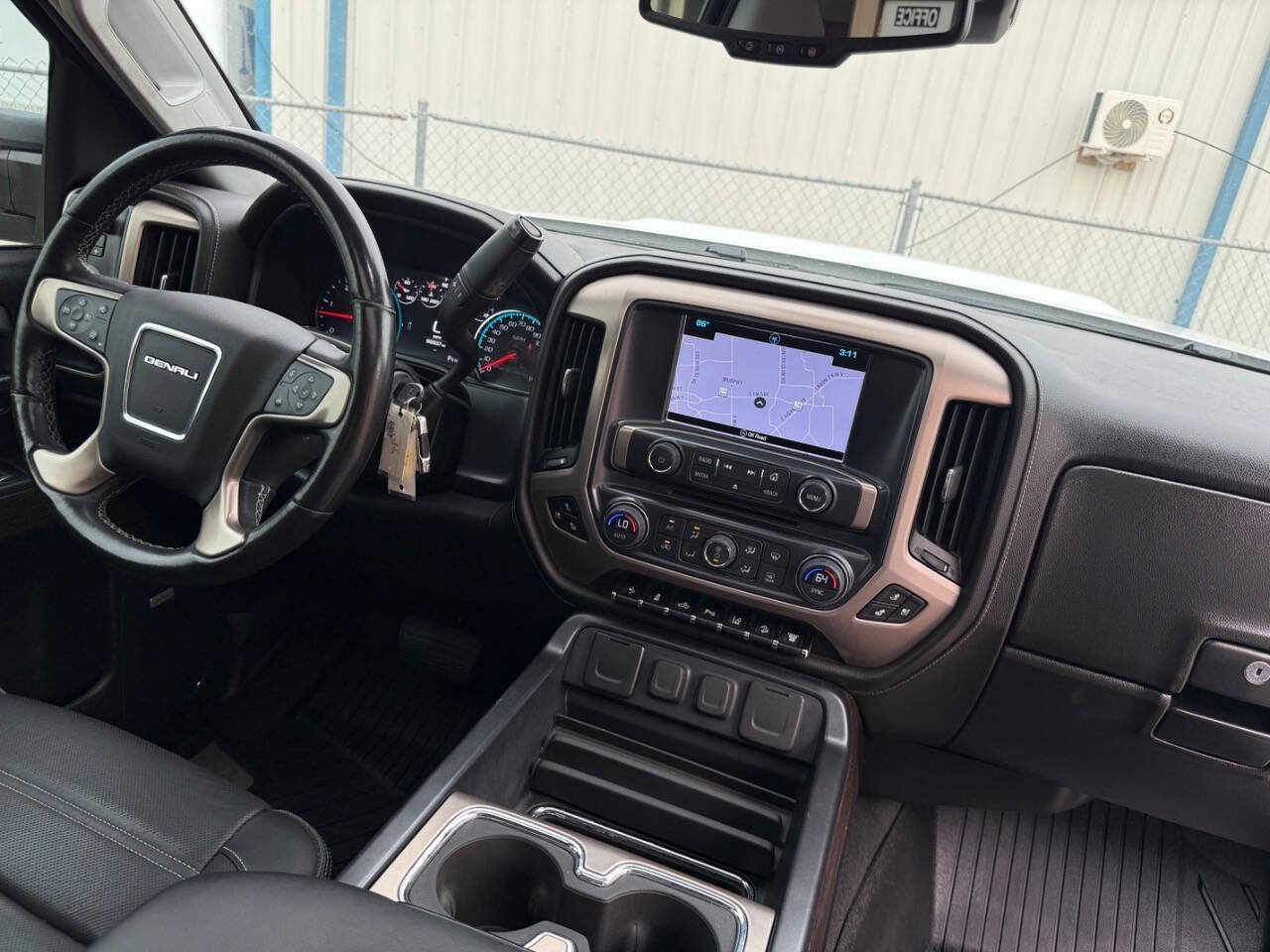 Used 2019 GMC Sierra 2500 Denali w/ Duramax Plus Package AWD/4WD image 29