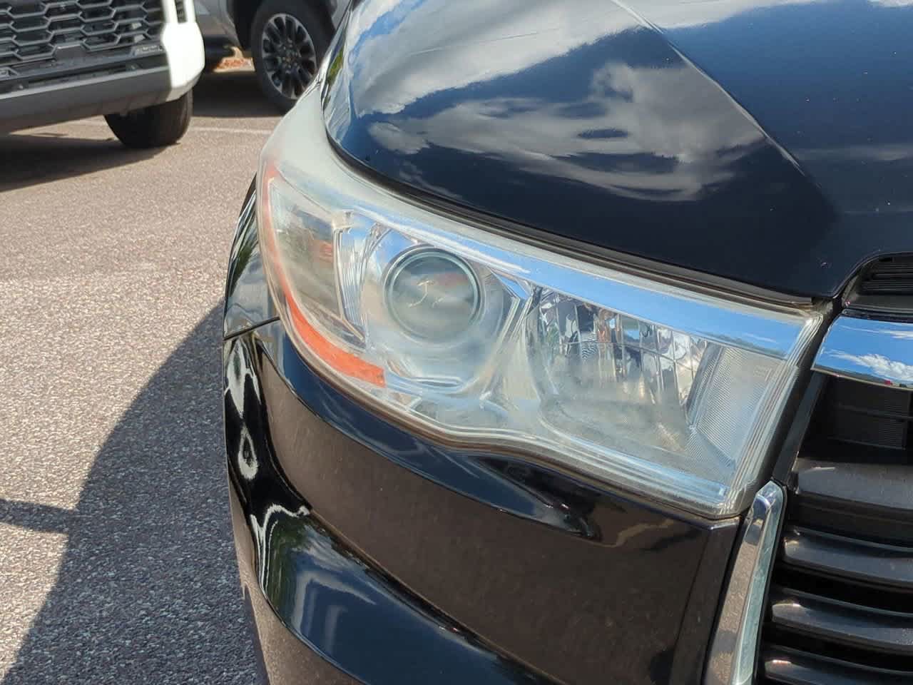 Certified 2016 Toyota Highlander XLE FWD image 10