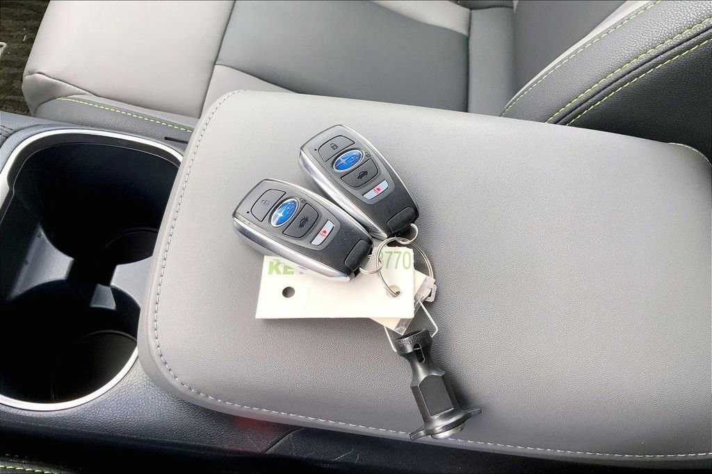 Certified 2025 Subaru Outback Onyx Edition image 34