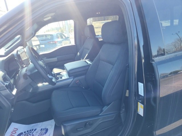 New 2025 Ford F150 XLT w/ Equipment Group 302A MID image 17