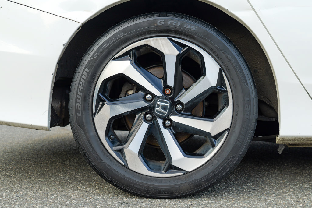 Used 2016 Honda Accord EX image 13