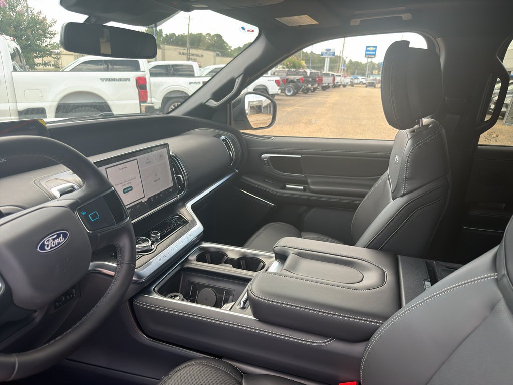 New 2027 Ford Expedition Max Platinum w/ Stealth Appearance Package AWD/4WD image 33