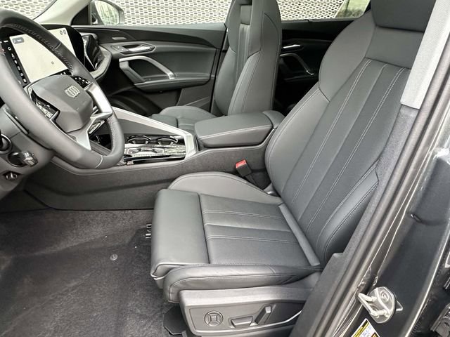 New 2026 Audi Q5 2.0T Premium Plus image 9