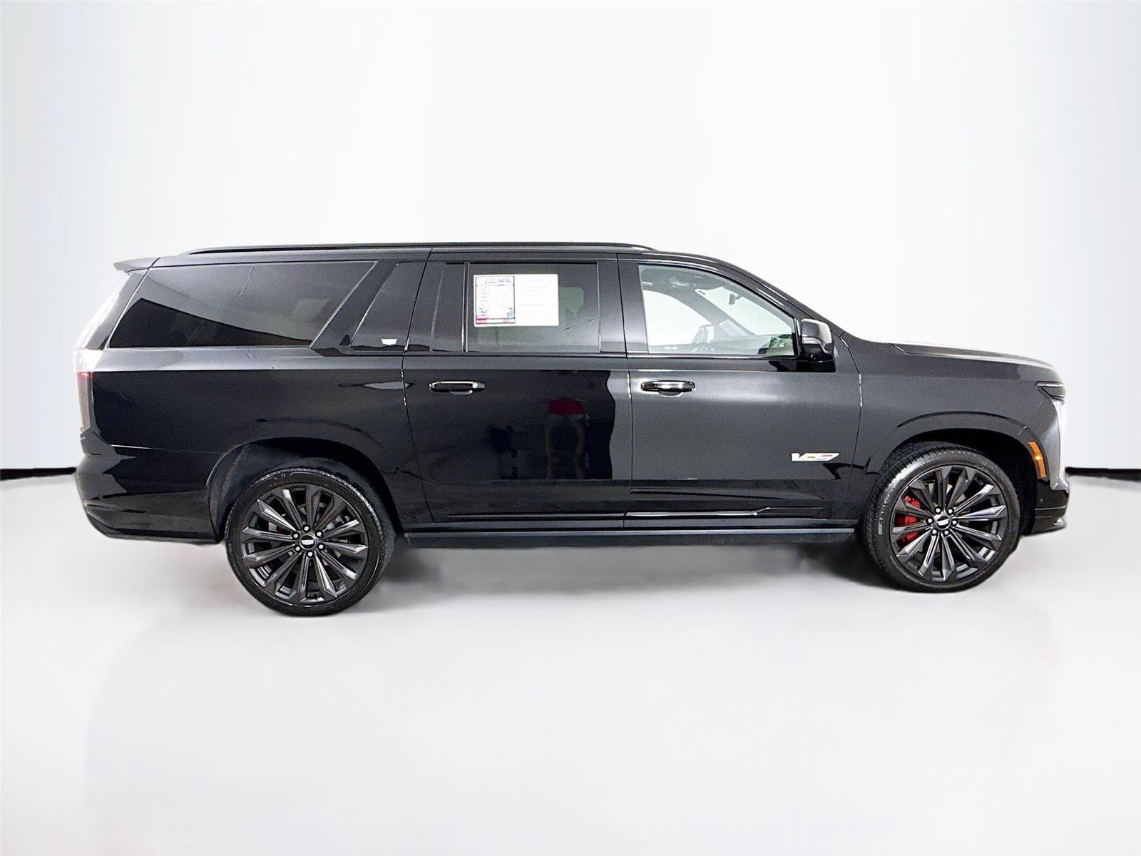 Used 2025 Cadillac Escalade ESV V AWD/4WD image 41