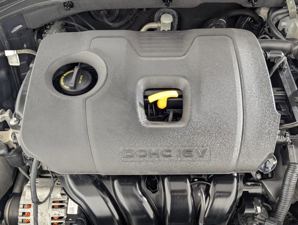 Used 2020 Hyundai Elantra SEL image 10