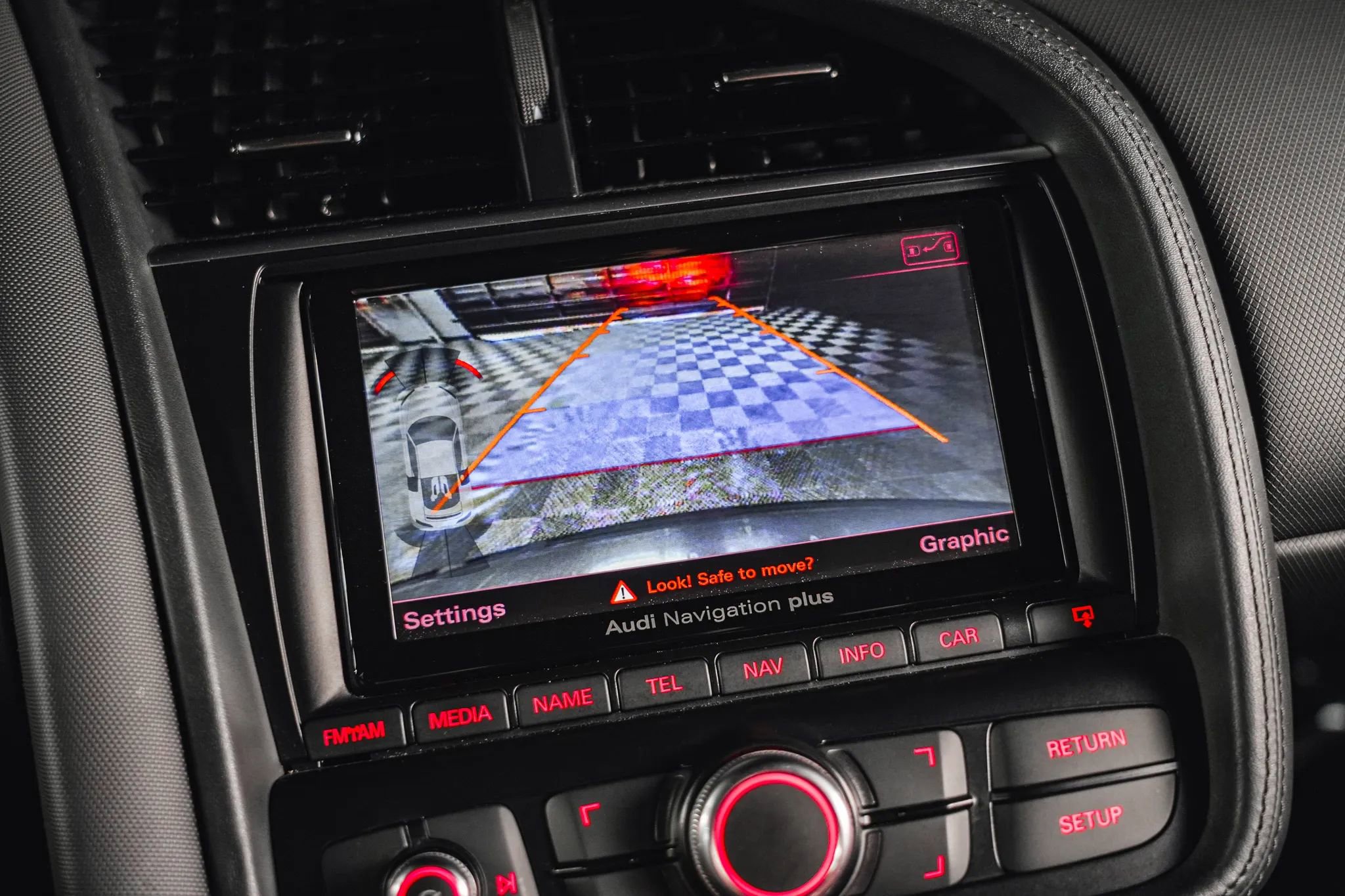 Used 2015 Audi R8 V8 image 54