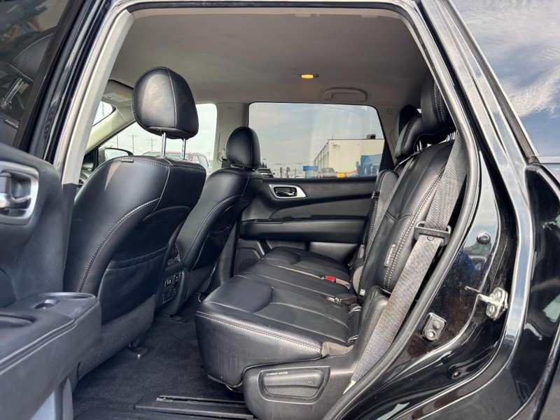Used 2019 Nissan Pathfinder SL w/ Cargo Package FWD image 14