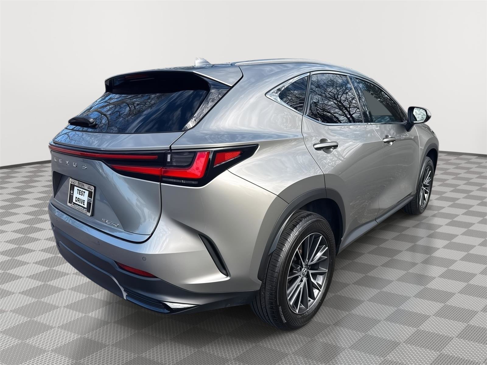 Used 2024 Lexus NX 250 FWD w/ Cold Area Package image 5